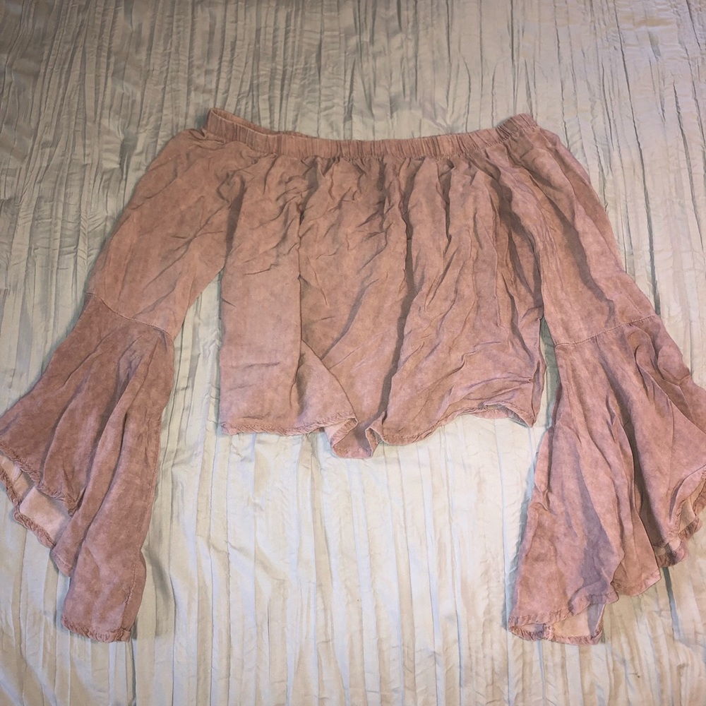 Bell Sleeved Crop Top